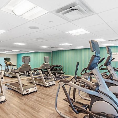 Holiday Inn Express & Suites Mobile - University Area By Ihg Экстерьер фото