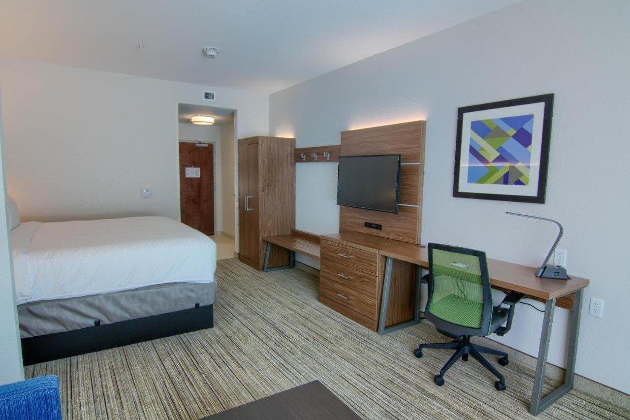 Holiday Inn Express & Suites Mobile - University Area By Ihg Экстерьер фото